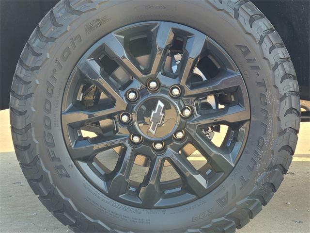 new 2025 Chevrolet Silverado 2500 car, priced at $69,320