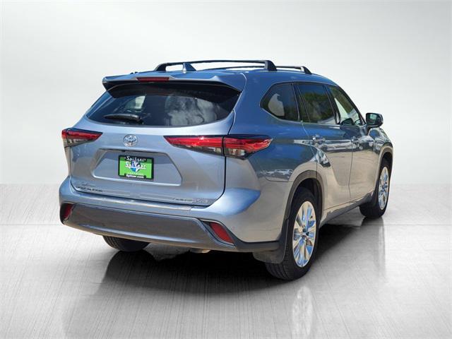 used 2023 Toyota Highlander car, priced at $43,560
