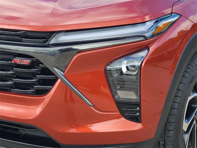 used 2024 Chevrolet Trax car, priced at $24,432