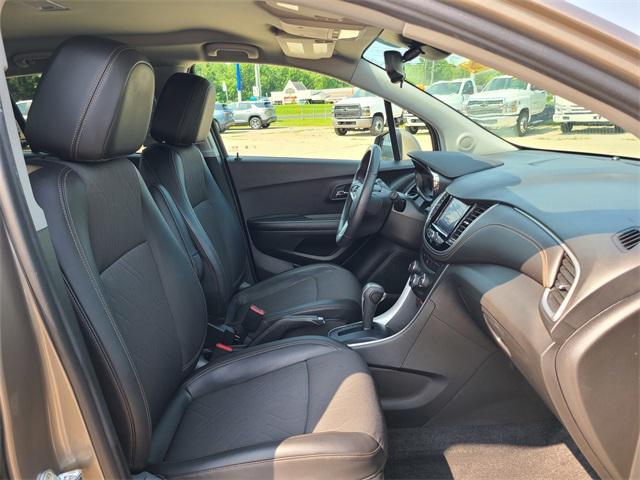 used 2022 Chevrolet Trax car, priced at $19,861