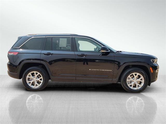 used 2023 Jeep Grand Cherokee car, priced at $27,395