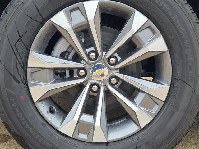 new 2026 Chevrolet Equinox car, priced at $32,340