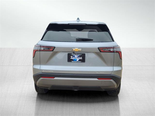 new 2026 Chevrolet Equinox car, priced at $32,340