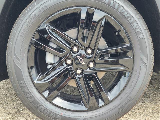 new 2025 Chevrolet Trax car, priced at $26,955