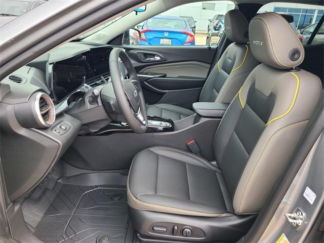 new 2025 Chevrolet Trax car, priced at $26,955