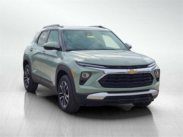 new 2025 Chevrolet TrailBlazer car, priced at $28,104