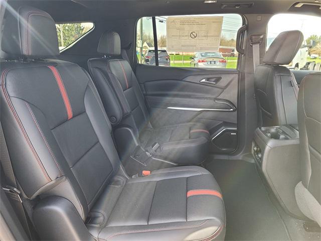 new 2025 Chevrolet Traverse car, priced at $58,152