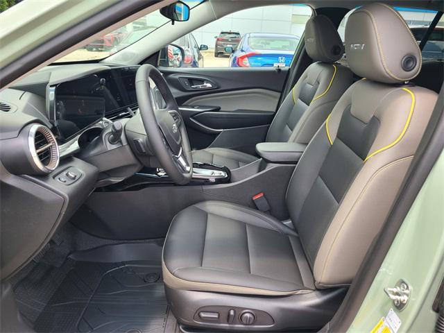 new 2025 Chevrolet Trax car, priced at $26,955