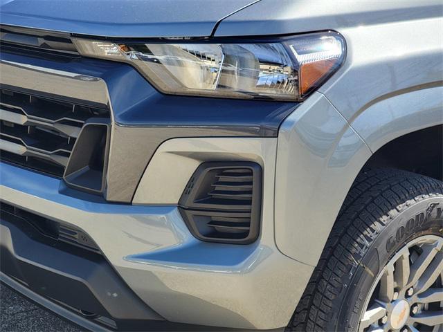 new 2026 Chevrolet Colorado car, priced at $42,755