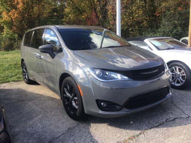 used 2020 Chrysler Pacifica car, priced at $18,925