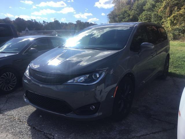 used 2020 Chrysler Pacifica car, priced at $18,925