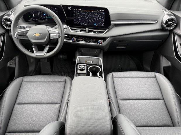 new 2026 Chevrolet Equinox car, priced at $34,370