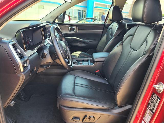 used 2022 Kia Sorento car, priced at $25,789