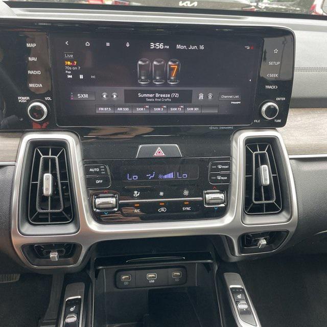 used 2022 Kia Sorento car, priced at $27,744