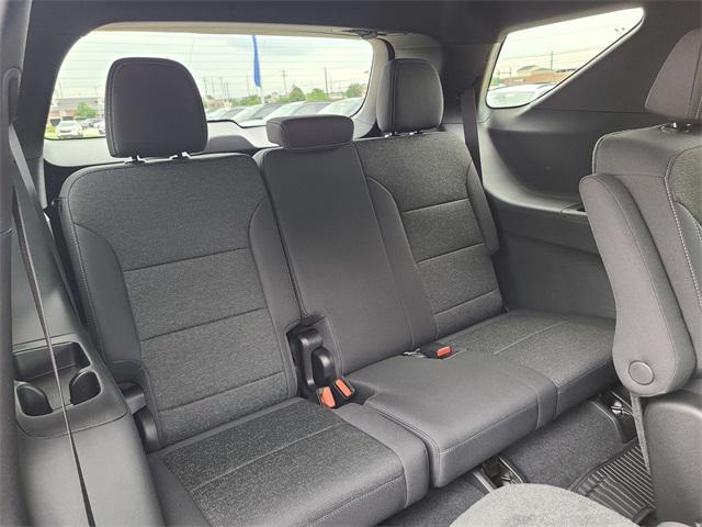 new 2025 Chevrolet Traverse car, priced at $43,355