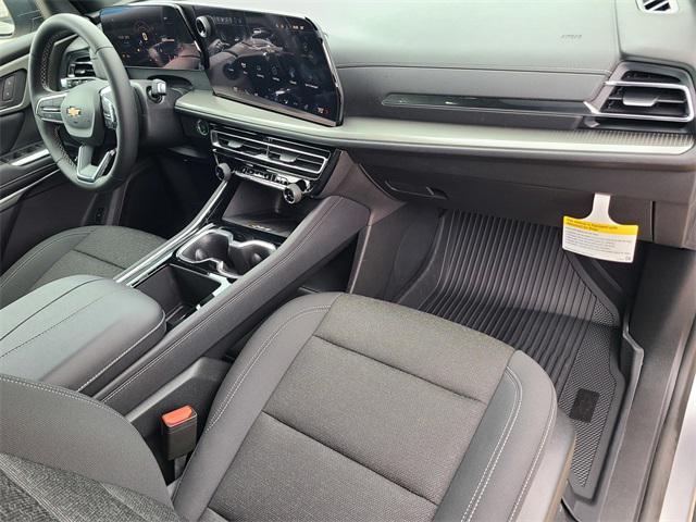 new 2025 Chevrolet Traverse car, priced at $43,355