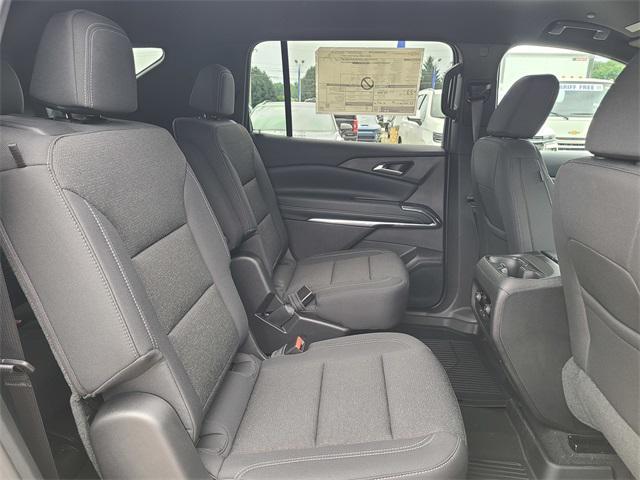 new 2025 Chevrolet Traverse car, priced at $43,355