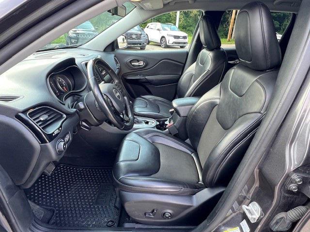 used 2020 Jeep Cherokee car, priced at $16,716