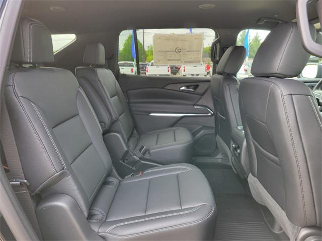 new 2025 Chevrolet Traverse car, priced at $47,830