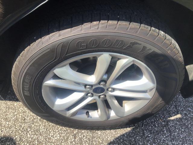 used 2019 Ford Edge car, priced at $16,334