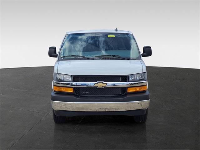 new 2025 Chevrolet Express 2500 car