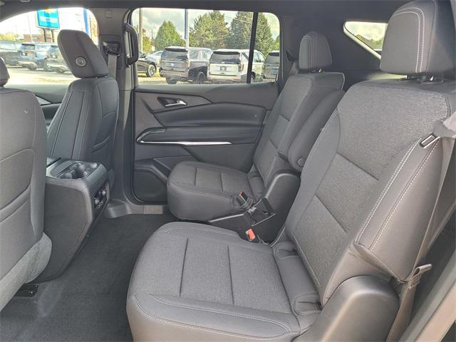 new 2026 Chevrolet Traverse car, priced at $42,990