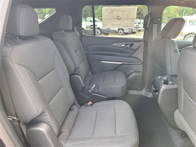 new 2026 Chevrolet Traverse car, priced at $42,990