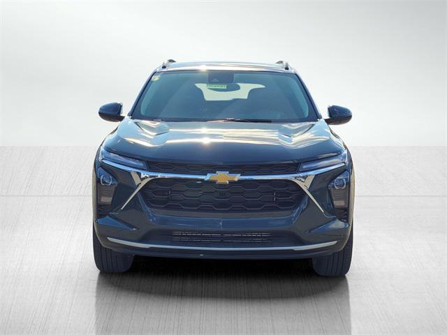 new 2025 Chevrolet Trax car, priced at $23,431