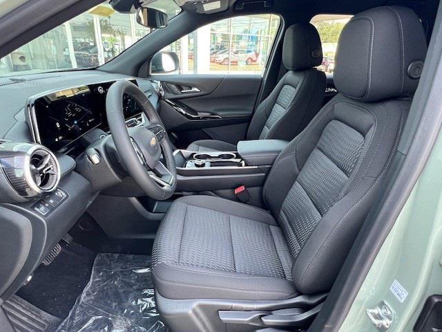 new 2026 Chevrolet Equinox car, priced at $30,495