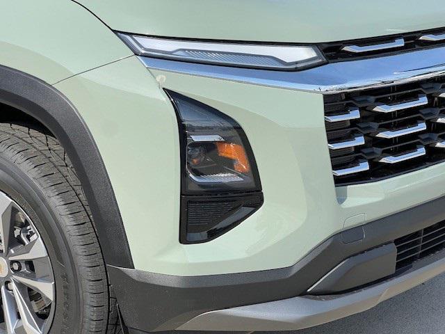 new 2026 Chevrolet Equinox car, priced at $30,495