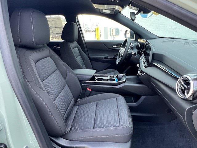 new 2026 Chevrolet Equinox car, priced at $30,495
