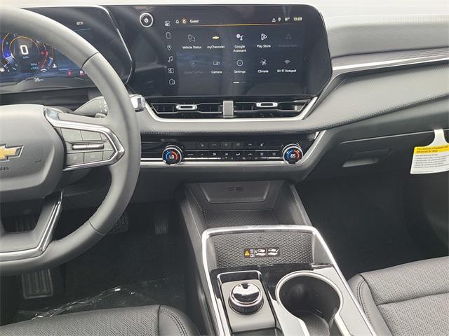 new 2026 Chevrolet Equinox car, priced at $32,635