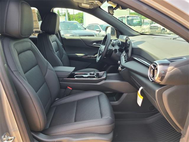 new 2026 Chevrolet Equinox car, priced at $32,340