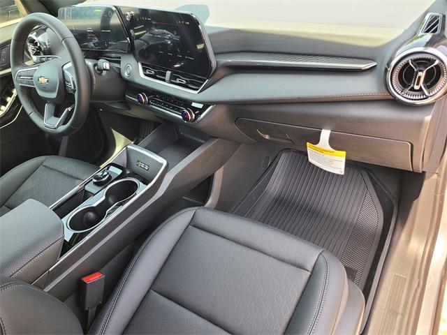 new 2026 Chevrolet Equinox car, priced at $32,340