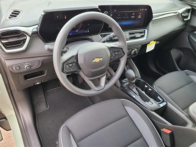 new 2025 Chevrolet TrailBlazer car, priced at $24,485