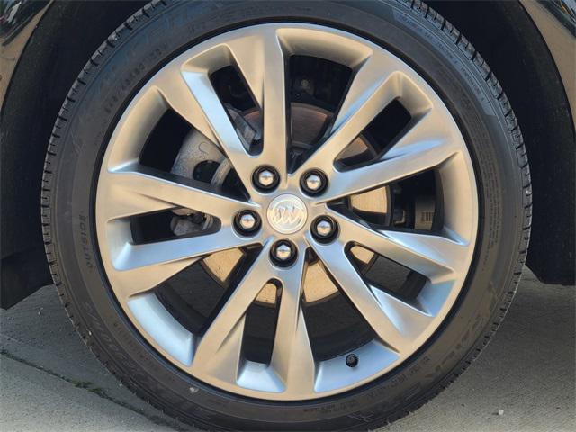 used 2021 Buick Envision car, priced at $25,481