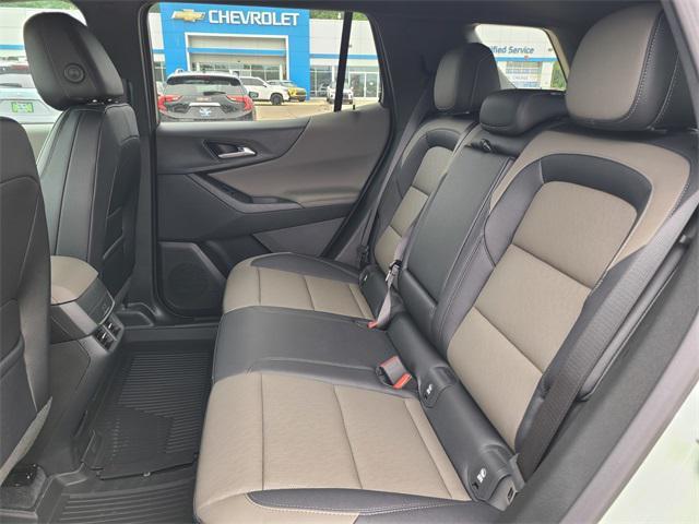 new 2026 Chevrolet Equinox car, priced at $33,985