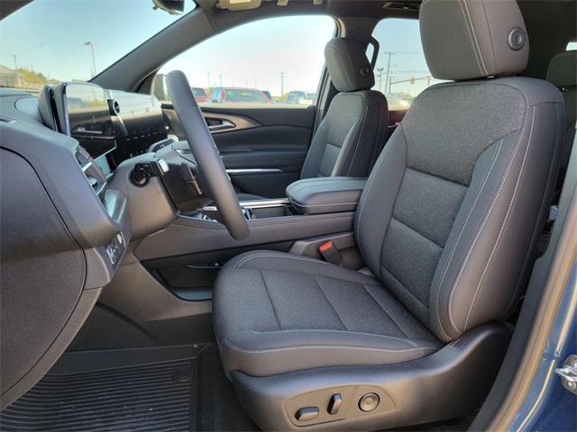 new 2026 Chevrolet Traverse car