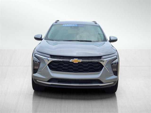 used 2025 Chevrolet Trax car, priced at $22,844
