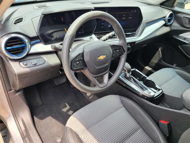 used 2025 Chevrolet Trax car, priced at $22,844