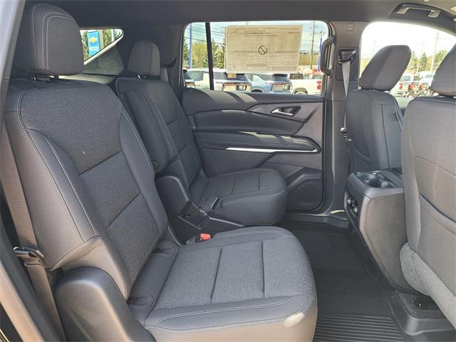 new 2025 Chevrolet Traverse car, priced at $45,195