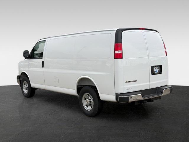 new 2025 Chevrolet Express 2500 car