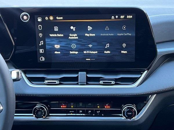 new 2026 Chevrolet Equinox car, priced at $30,495