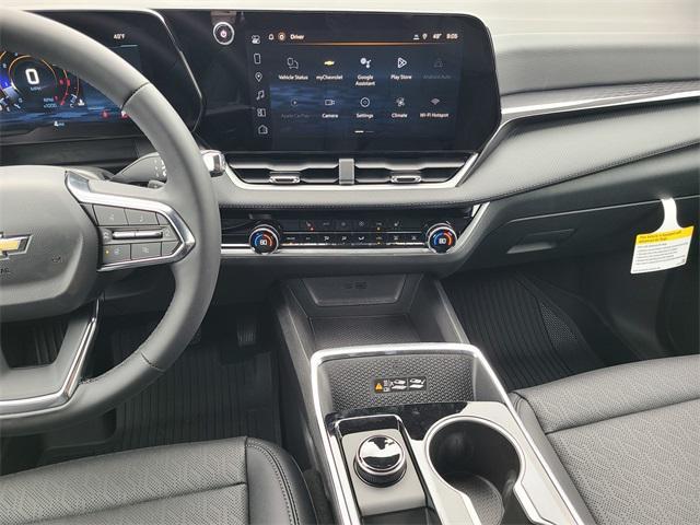 new 2026 Chevrolet Equinox car, priced at $32,340