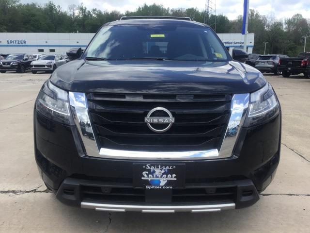 used 2024 Nissan Pathfinder car, priced at $39,995