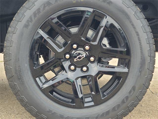 new 2025 Chevrolet Silverado 1500 car, priced at $48,259