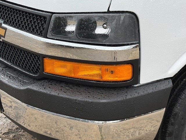 new 2025 Chevrolet Express 2500 car