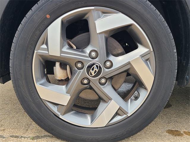 used 2022 Hyundai Venue car, priced at $17,774