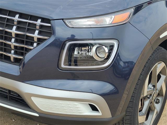 used 2022 Hyundai Venue car, priced at $17,774