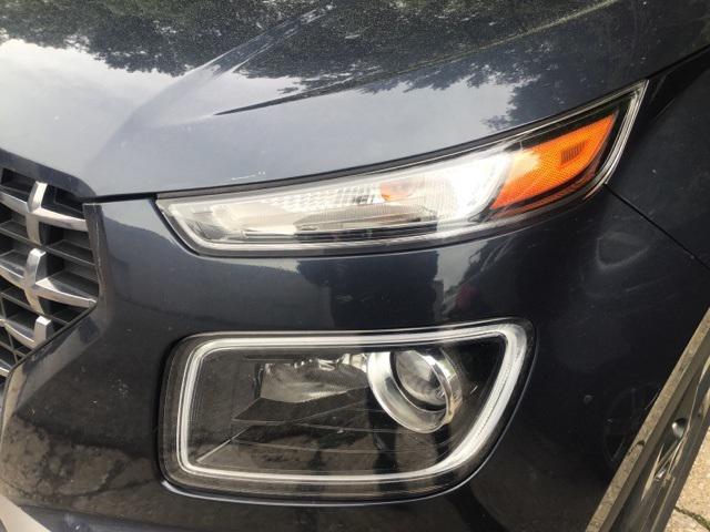 used 2022 Hyundai Venue car, priced at $18,377